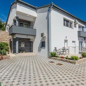 Apartment Jadranka, Starigrad Paklenica